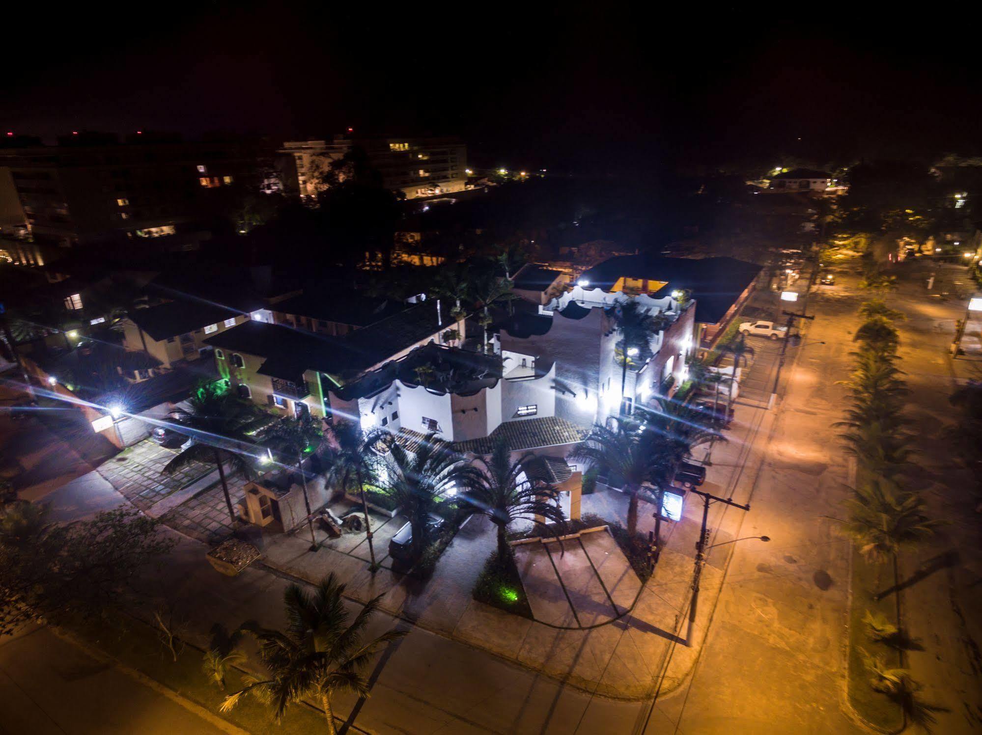 Pousada Torre Del Mar Hotel Ubatuba Exterior photo